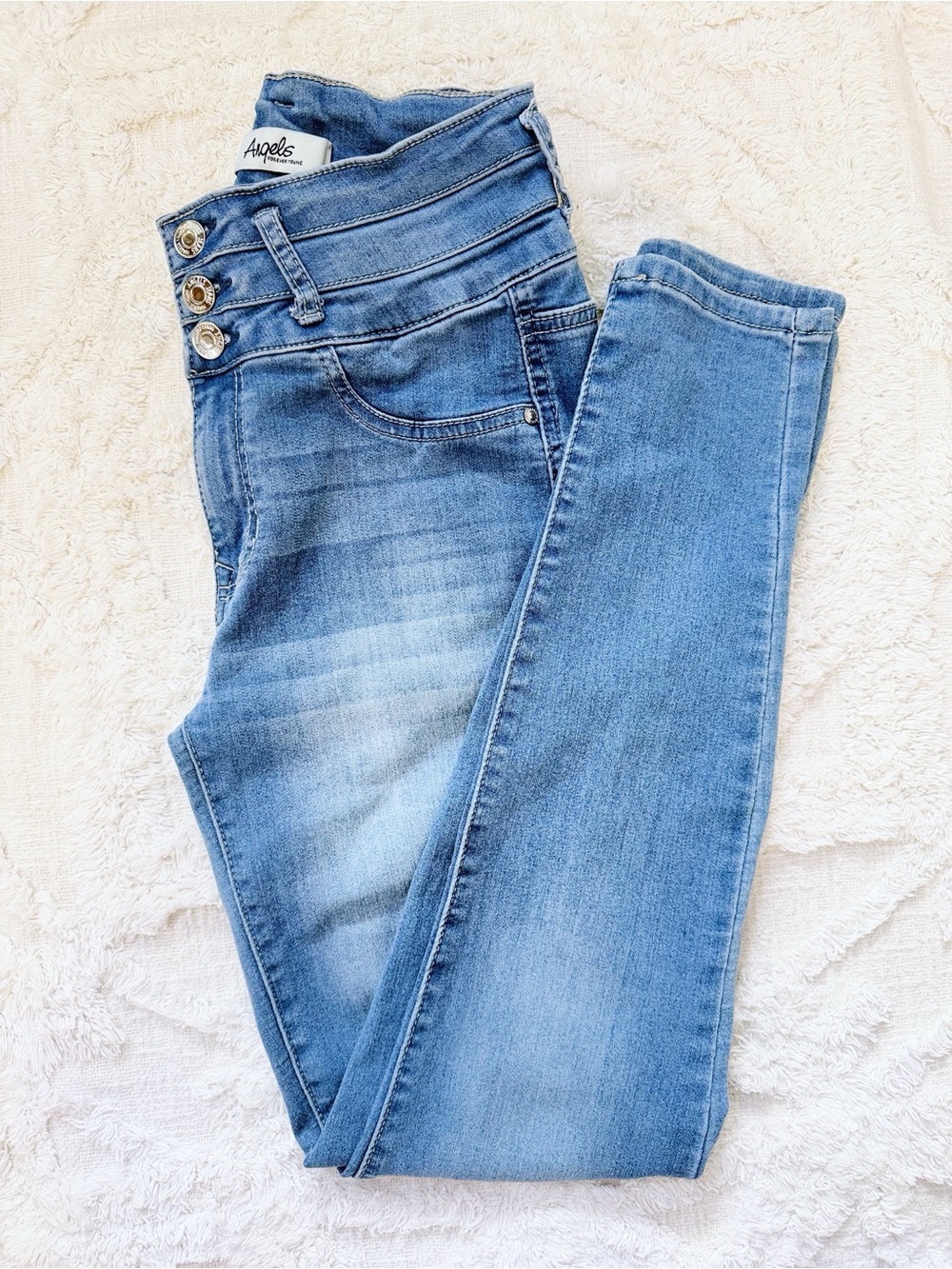 Angels Forever Young High Rise Skinny Jeans Size 6 Light Wash 3-Button Waist